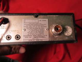 REALISTIC TRC 422A CB RADIO AND MIC 6 X 10 X 2 USED  