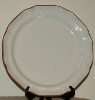 MIKASA COUNTRYSIDE WHITE DINNER PLATE F9900  