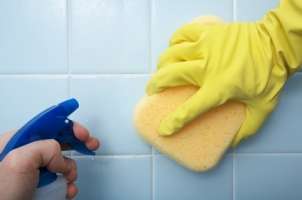 Tips on Cleaning Bathroom Tiles  