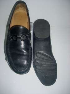 Mens SALVATORE FERRAGAMO Black Leather Logo Loafer Shoes Size 10 D 