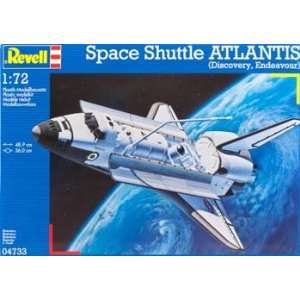 Revell of Germany   1/72 Space Shuttle Atlantis w/2 Crew (Plastic 