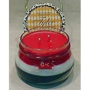     Christmas Cheer Scented Candle   22 Ounce Candle