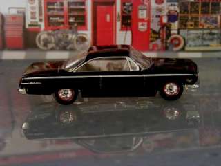 Hot 62 Chevrolet Bel Air 409 Bubble Top Limited Edition 1/64 Scale 