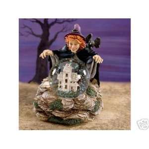  Lenox Halloweens Magical Spell Snowglobe New in Box with 