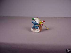 Vintage 80s Smurfs Christmas figure Ornament w/gifts  