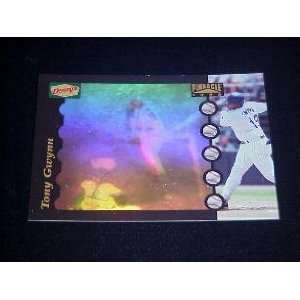  1996 Dennys Tony Gwynn Hologram Card Mint Sports 