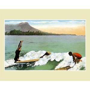  Hawaiian Print Surfboard Riding
