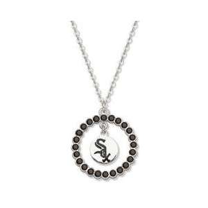  MLB Chicago White Sox Necklace W/ Black Crystal Wreath 