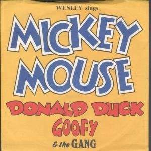  MICKEY MOUSE DONALD DUCK GOOFY AND THE GANG 7 INCH (7 45 