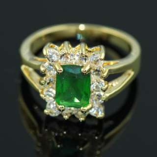 Cubic Zirconia Emerald Green Cocktail Ring sz 7 with swarovski crystal 