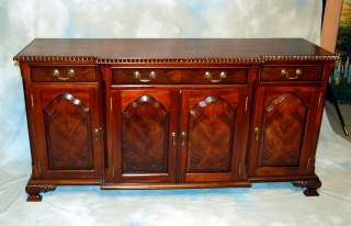 Burl Mahogany Carved Chippendale Dining Room Sideboard  