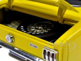 1966 FORD SHELBY MUSTANG GT350 FASTBACK YELLOW 1/18  