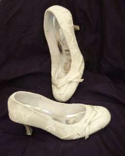   SATIN & LACE Vintage Style Bridal Wedding Shoes ~ Brand new, all sizes