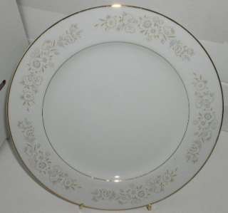 Winchester Diamond China Made in Japan Dinner Plate  