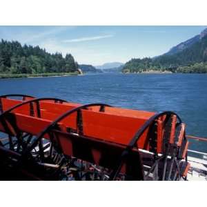  The Sternwheeler in the Columbia Gorge, Cascade Locks 