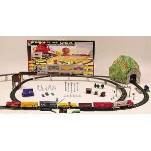  HO Scale Freightline USA Deluxe Train Set Toys & Games