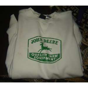  Long Sleeved John Deere Sweatshirt 