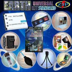 Earth Universal Kit Standard for Nikon CoolPix S60, S80 includes  1 