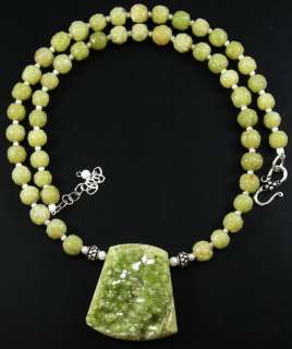 RARE GREEN PYROMORPHITE DRUZY PENDANT CARVED CHARTREUSE JADE NECKLACE 
