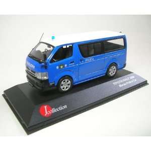  Police (2009) in Blue (143 scale) Diecast Model Car Toys & Games