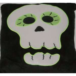  Halloween Scary Skull Accent Pillow & Super Soft Ivory 