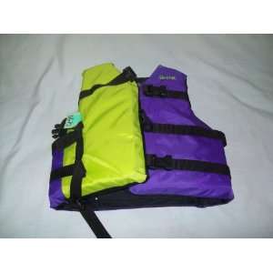  stearns Water Ski Vest life Jacket   youth size   like new 