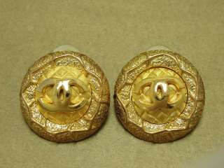 CHANEL Pierced Earrings Gold Flower Quilted Classic Matelasse Vintage 