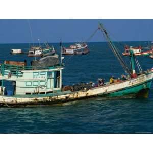  Traditional Fishing Boats in Ocean Hua Hin, Prachuap Khiri 