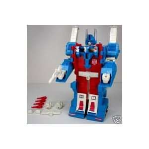  Toy collectable ULTRA MAGNUS Transformer Toy fron G1 Transformers 